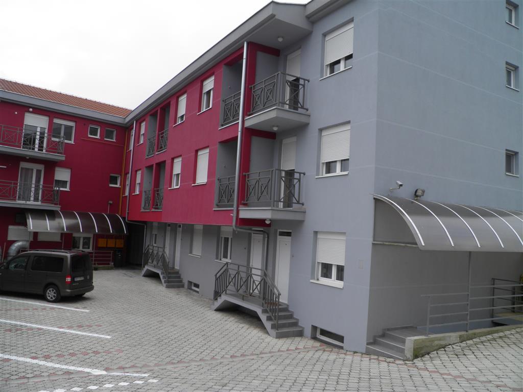 B&B Zmajevo Gnezdo 021 Sremska Kamenica Esterno foto